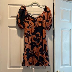 Nine West Floral Puff Sleeve Dress in Black and Orange-Size M